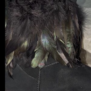 UGG Black Feather Boots brand new in Box siz 7 smoke an pet free home price firm